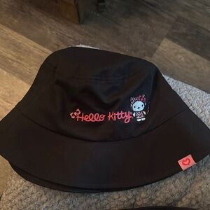 SHEIN Black Bucket Hat with Hello Kitty Detail